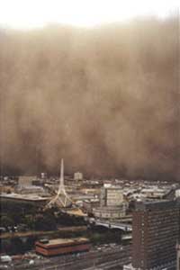 Photo: Melbourne dust storm (February 1983)